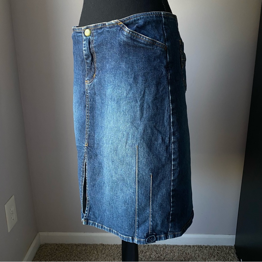 Juniors Y2K Vintage SPLIT brand size 5 Denim blue cotton Midi Skirt